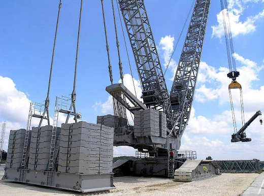 Liebherr LR11350